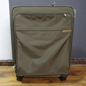 BRIGGS & RILEY BASELINE LARGE EXPANDABLE SPINNER LUGGAGE